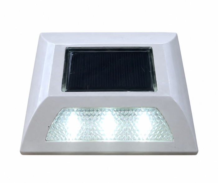 Tacha Solar Monodirecional ABS de alto-impacto